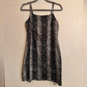 Snakeskin Slip